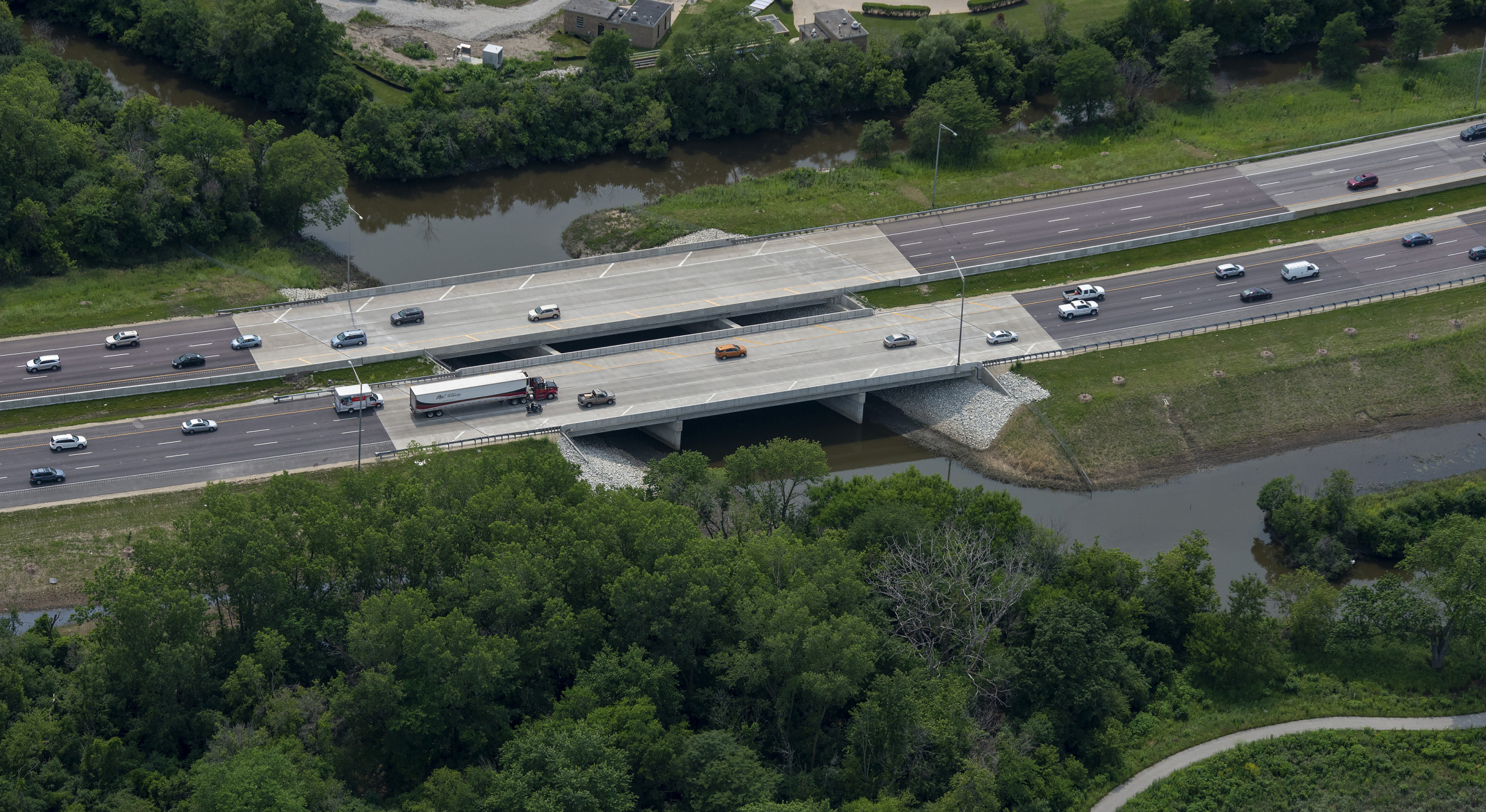 Illinois Department of Transportation I-290 Over Salt Creek Phase II